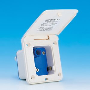 WH6 White ... Whale Watermaster Inlet Socket with Integrated Pressure Switch