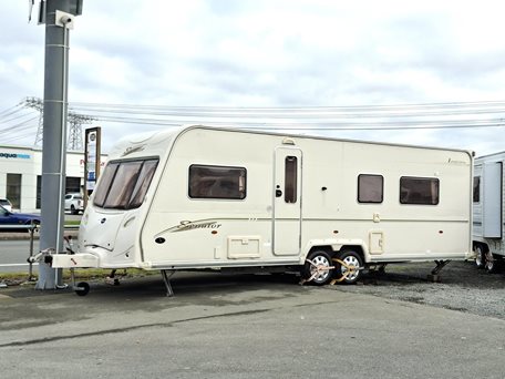 $1 RESERVE Bailey 2006 4 Berth ISLAND BED, F/F