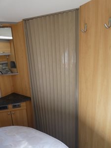 CD920 Remiform II Concertina Room Divider (NEW) 920mm x 1915mm