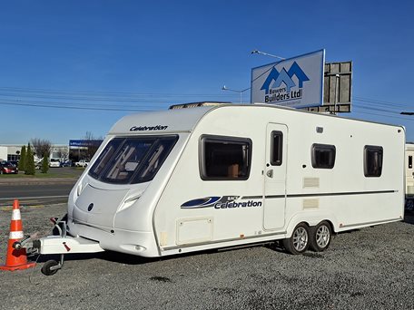 Ace 2009 4 Berth ISLAND BED