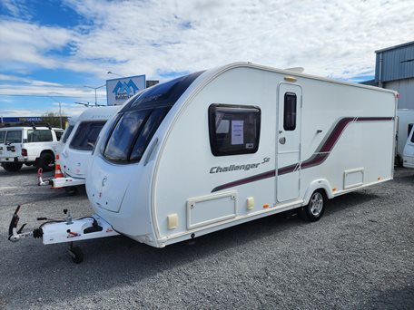 Swift Challenger 2014 4 Berth ISLAND BED