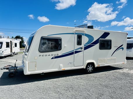 Bailey 2011 4 Berth NEW AWNING