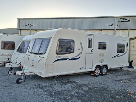 $1 RESERVE Bailey 2013 6 Berth NEW AWNING