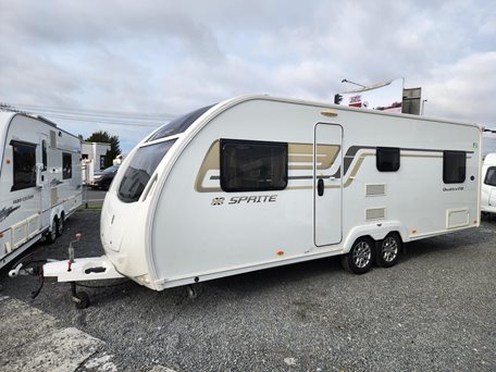 Swift 2015 6 Berth NEW AWNING