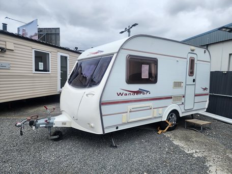 Coachman 2005 2 Berth AWNING