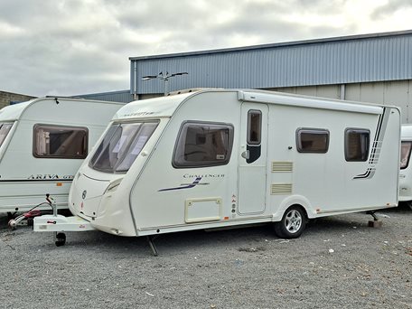 $1 RESERVE Swift 2009 4 Berth ISLAND BED