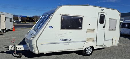 $1 RESERVE ABI Brooklyn 2000 2 Berth
