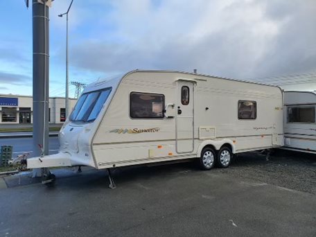 Bailey 2004 4 Berth FULL AWNING